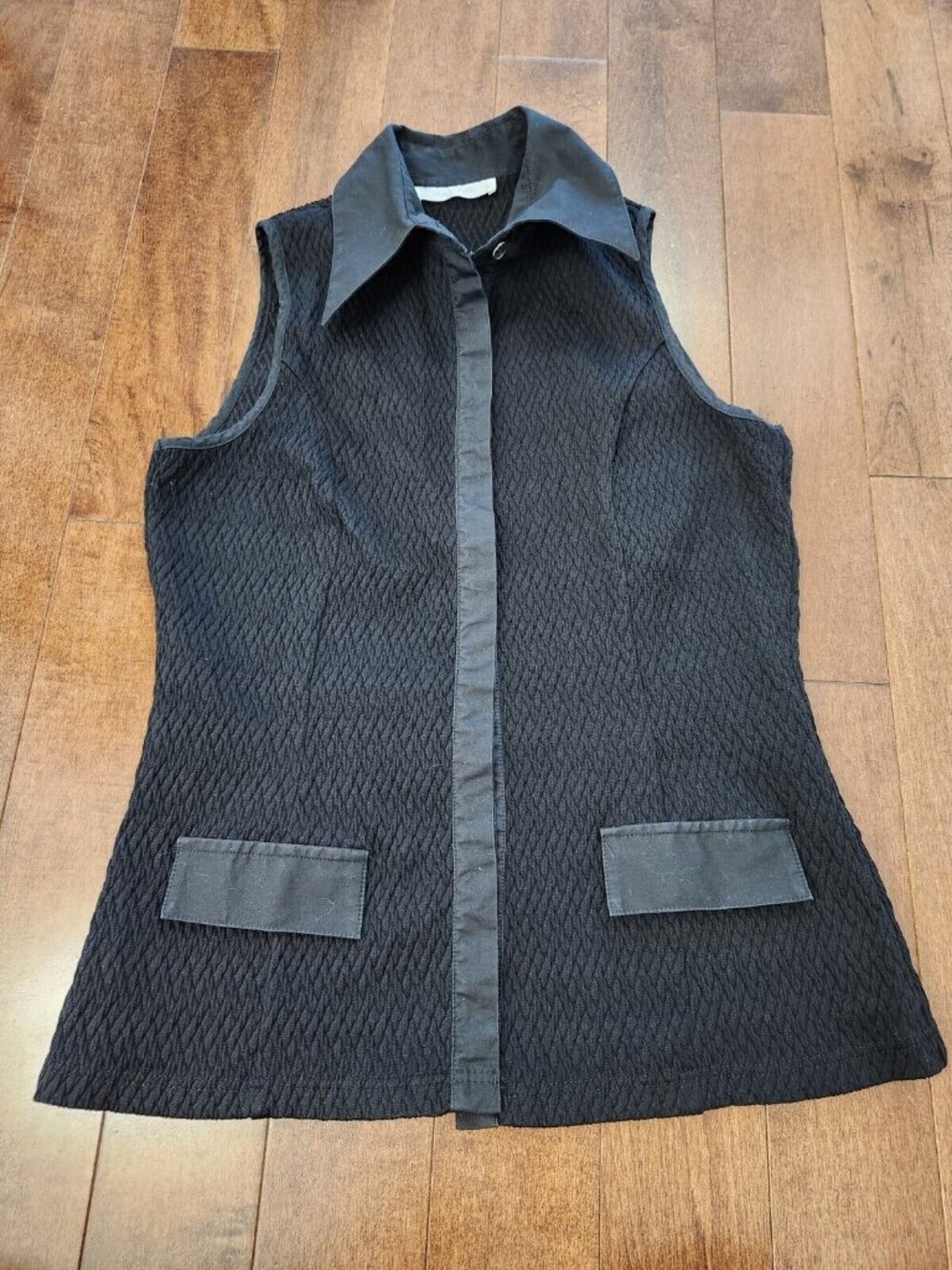 Rayure Paris women's black tank top in size 42